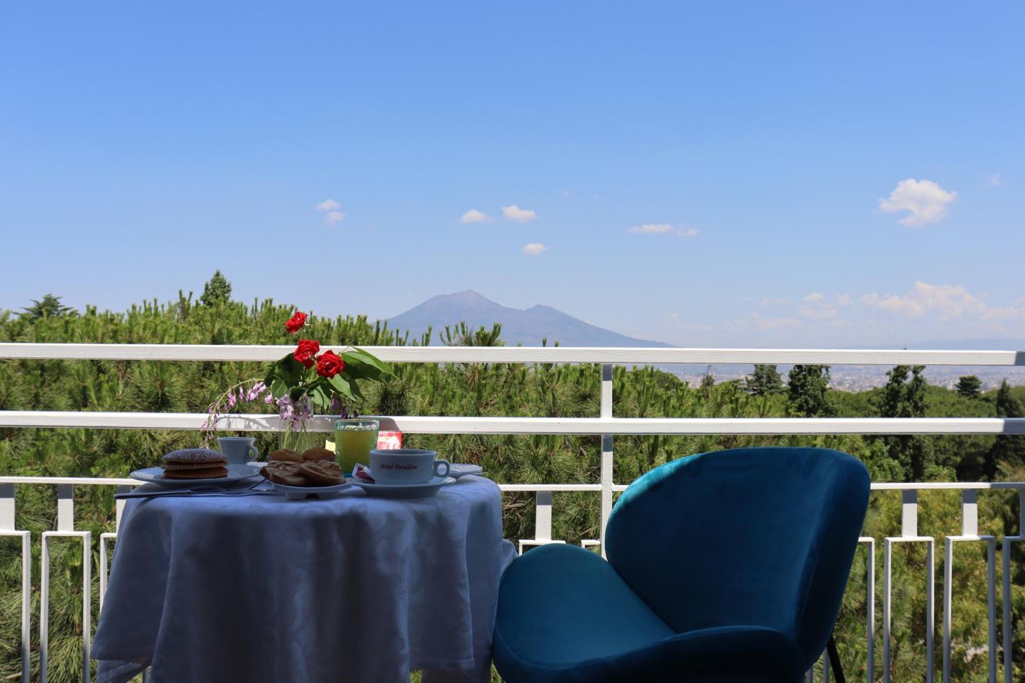 Hotel Paradiso Кастелламмаре-ді-Стабія Екстер'єр фото